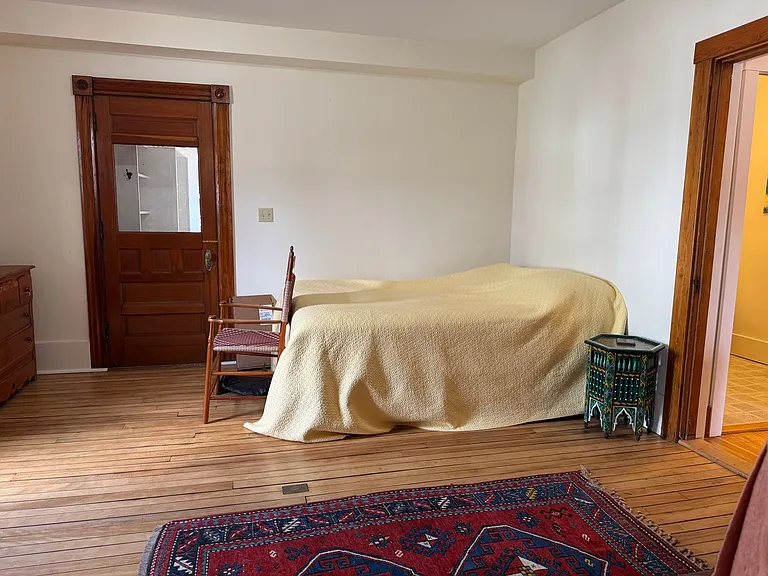 410 Main St — Photo 16
