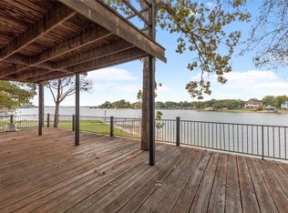 134 Lowe Dr, Mabank, TX 75156