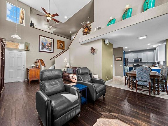 5th image of 1361 Sunhaven Rd