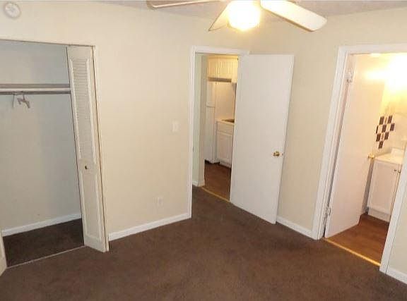 5th image of 2006 Landing Dr APT 8