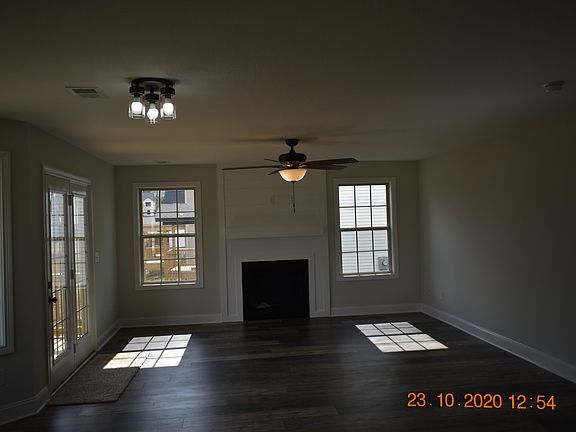 3rd image of 64 Chestnut Hl Lot 64