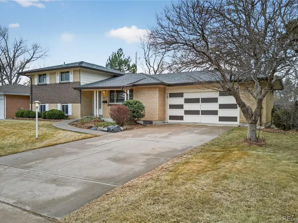 8414 W Arizona Drive, Lakewood, CO 80232