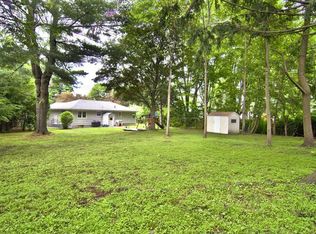 32 Elmcrest Rd, North Andover, MA 01845