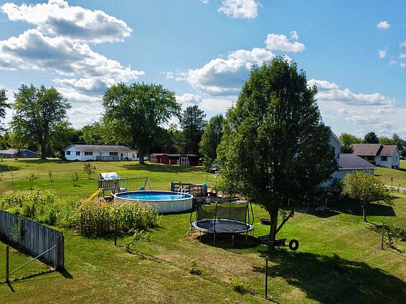 3rd image of 12279 Darby Creek Dr