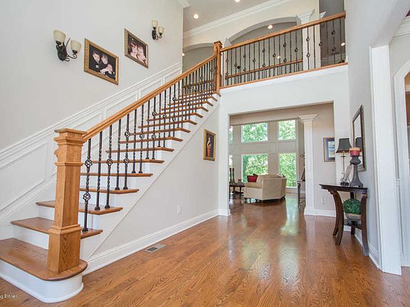 5th image of 15101 Meadow Farms Ct