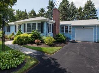 16 Westmont Rd, Shrewsbury, MA 01545