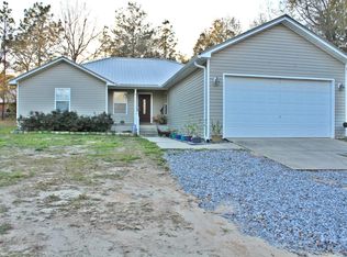 15 Lake Juniper Cir, Defuniak Springs, FL 32433