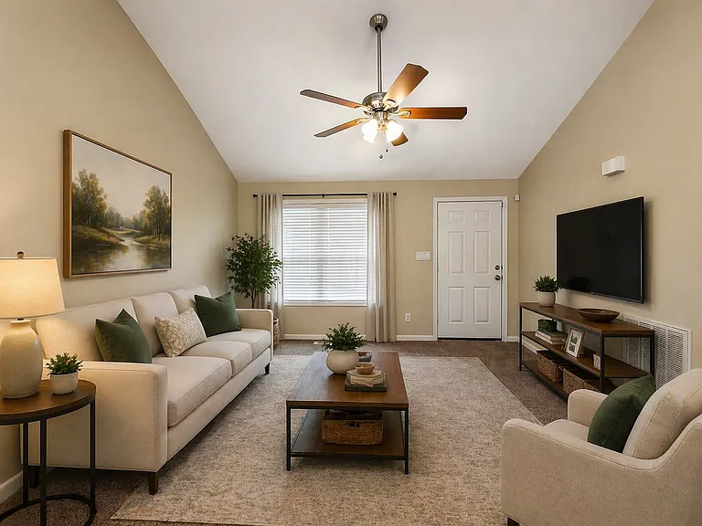994 Bobcat Dr — Photo 3
