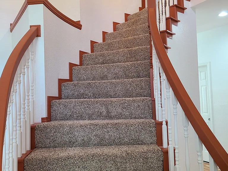 9215 S Erie Ave — Photo 3