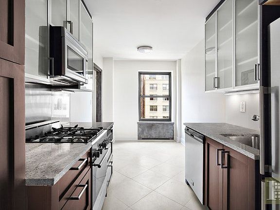 2nd image of 56 7th Ave APT 12L