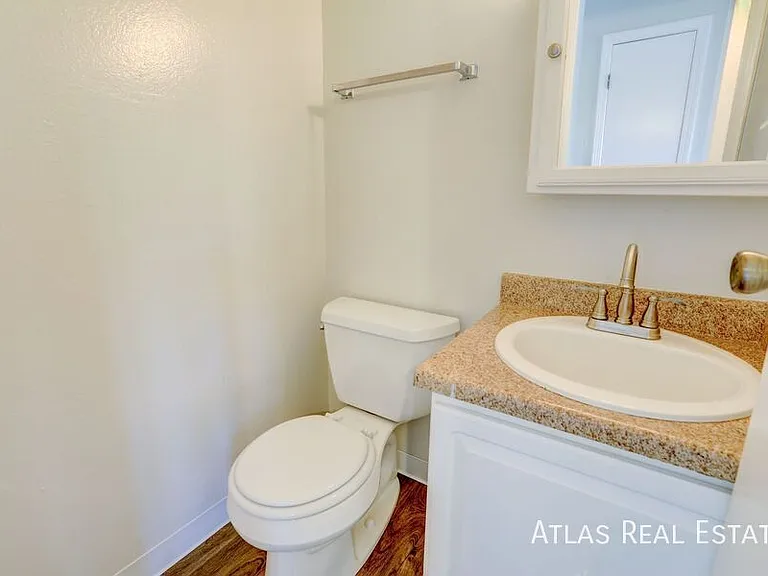 1931 Vance St #1 — Photo 12