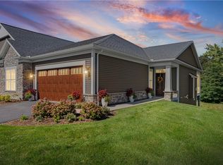 1368 Dawns Mist Lndg, Webster, NY 14580