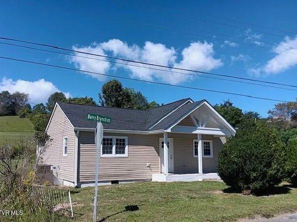 101 Berry Branch Rd, Mountain City, TN 37683
