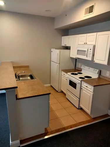 Floor plan 412