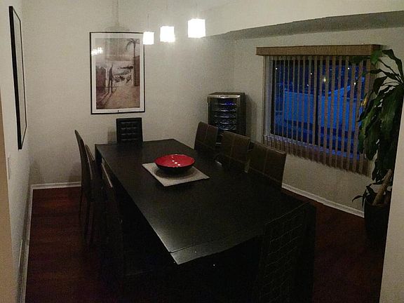 Dining room with crystal pendants
