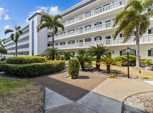 131 Bluff View Dr APT 101, Belleair Bluffs, FL 33770