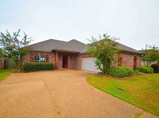 1019 Bowsprit Ln, Brandon, MS 39047