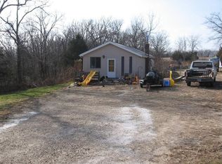 3050 Dicks Mill Rd, Clarksburg, MO 65025