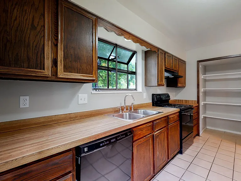 5745 W 2nd Ave — Photo 20