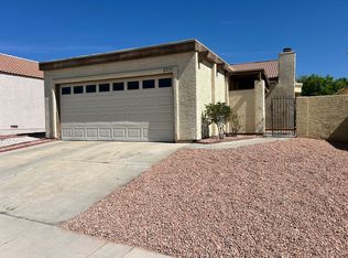 8232 Abercrombe Way, Las Vegas, NV 89145