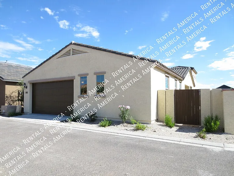 20756 W Legend Trl — Photo 36