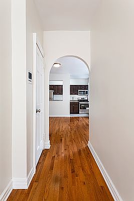 2nd image of 121 Seaman Ave APT 6D