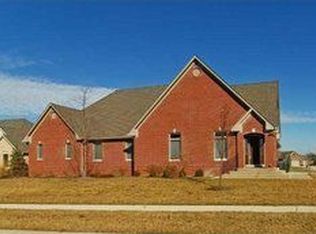 3598 Pine Knoll Ct, Greenwood, IN