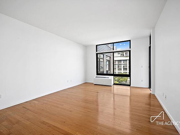 3rd image of 4821 5th St APT 5F