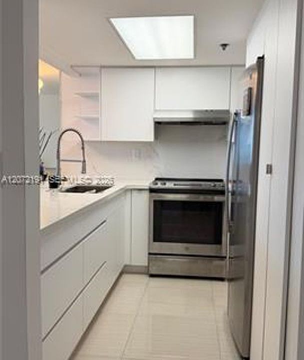 1st image of 540 Brickell Key Dr #Cu-1101