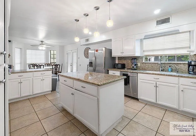 136 W Ruben M Torres Blvd — Photo 34