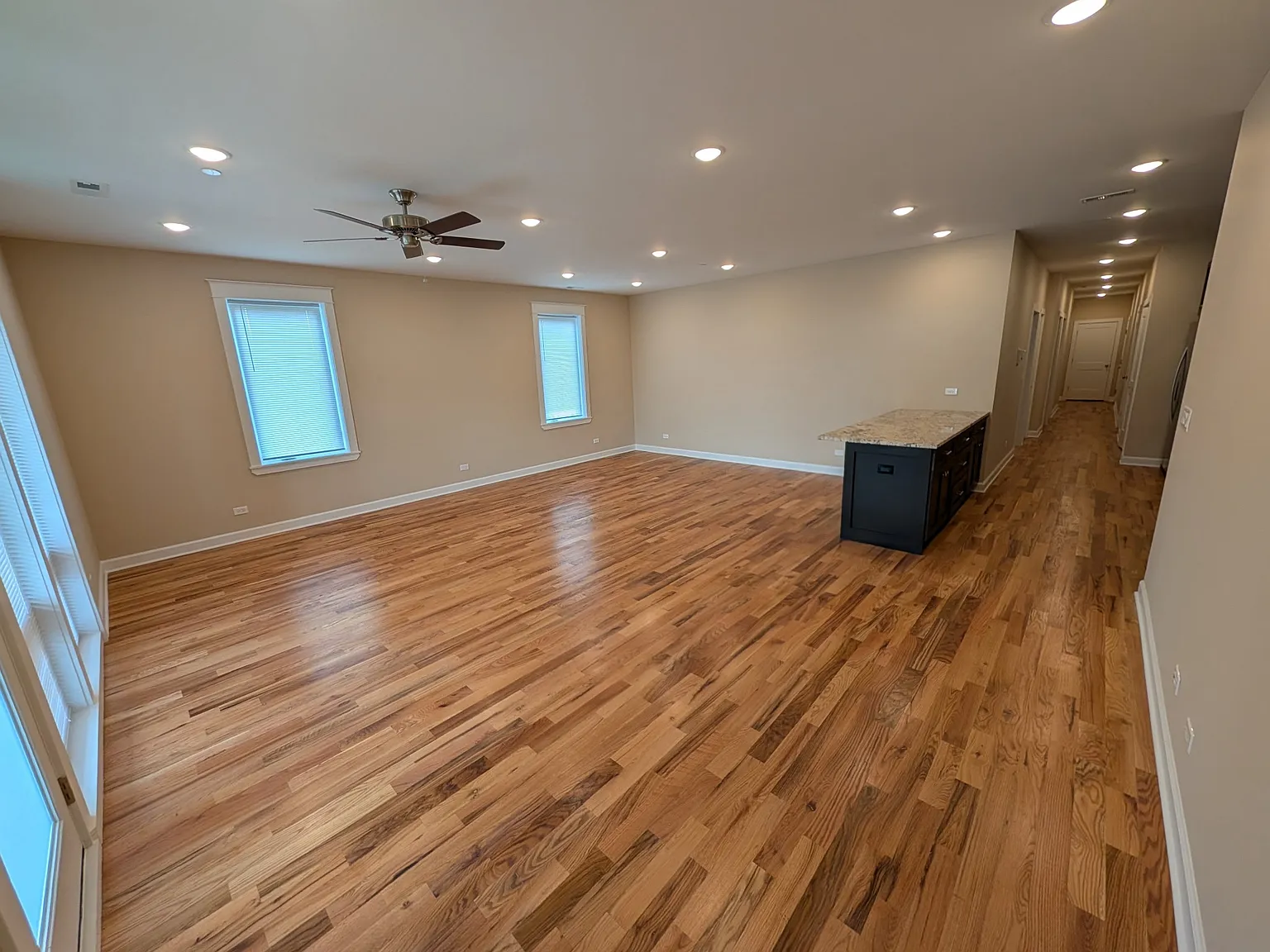3 bed, 1800 sqft, $2,500 — Photo 4