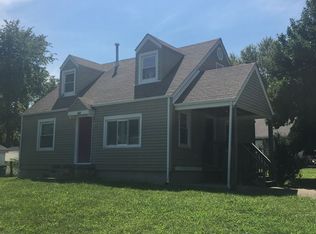 1371 S Wilson Rd, Radcliff, KY 40160