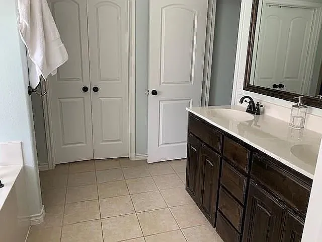 421 Commonwealth Dr — Photo 8