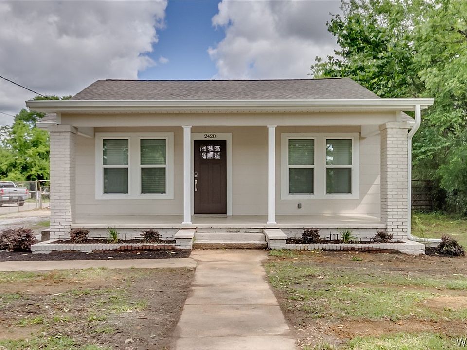 1st image of 2420 39th St
