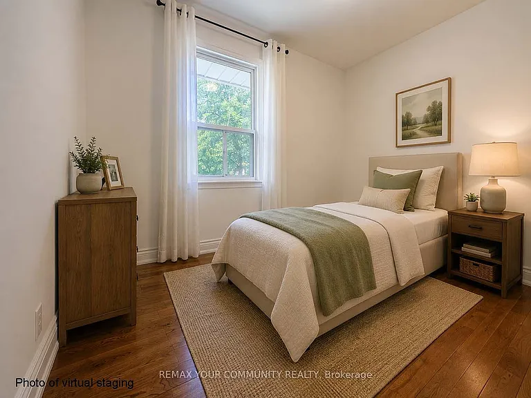 387 Paliser Cres N #MAIN — Photo 12
