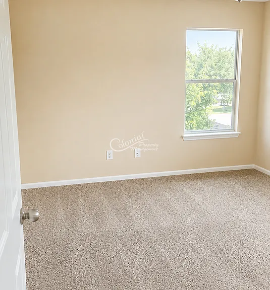 711 Cattail Cir — Photo 12