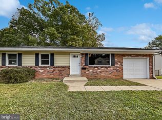 3907 Fillmore Dr, Woodbridge, VA 22193