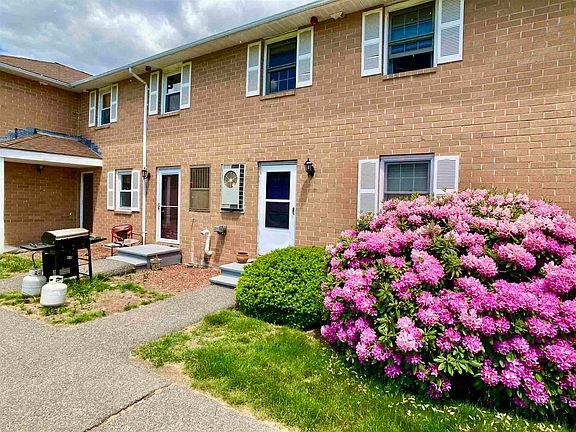 2nd image of 610 Elmwood Dr