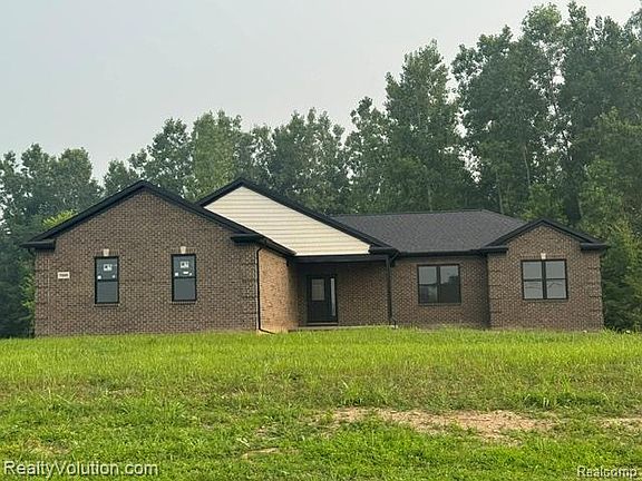3rd image of 7260 Newark Rd