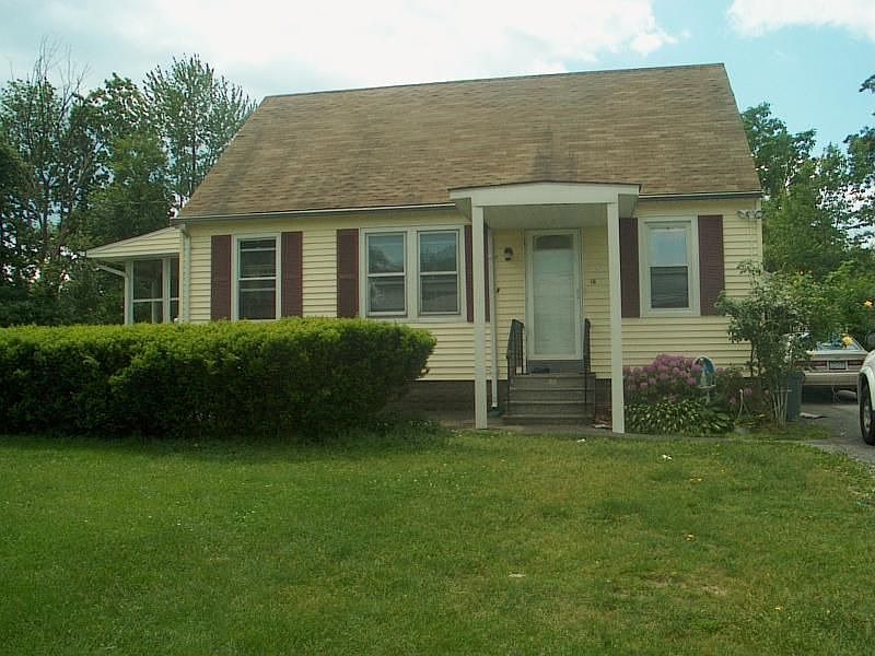 1st image of 16 Cedar Ave