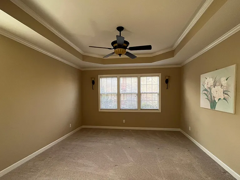 414 Rensford Pl — Photo 4