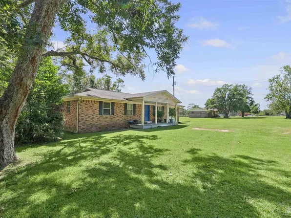 833 Graham Rd, Cantonment, FL 32533