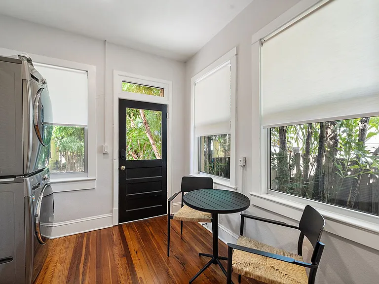 320 Ohio Pl — Photo 12