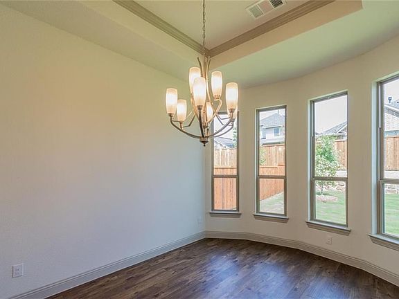3rd image of 3509 Misty Meadow Ln
