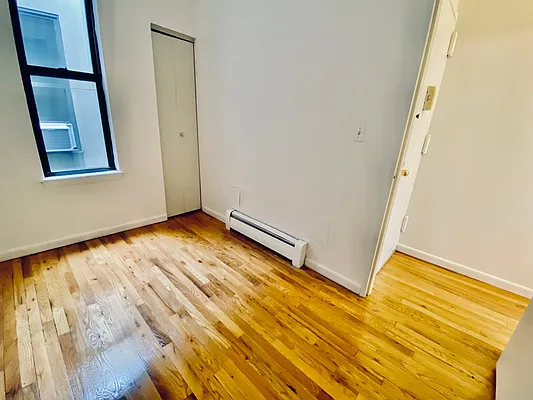 Rented by Compass | media 4