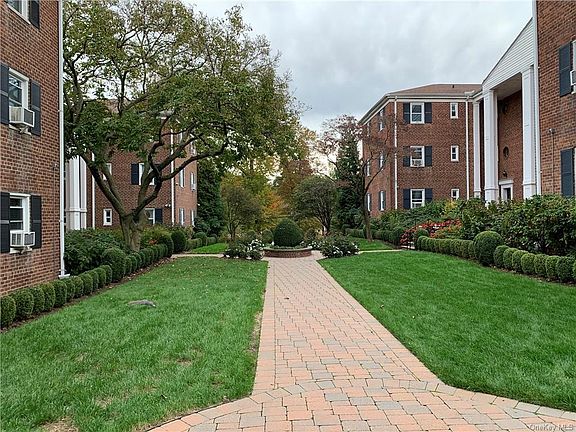 5th image of 1833 Palmer Ave #3C