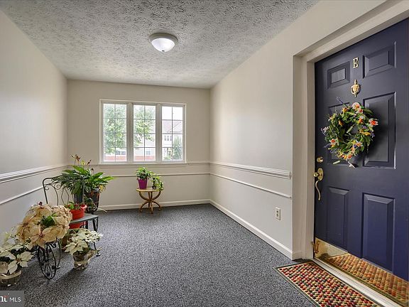 4th image of 110 Bayland Dr Unit E