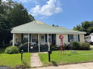 12 Truitt St, Manchester, GA 31816
