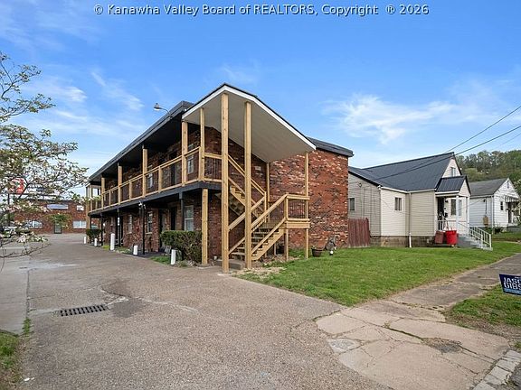 4th image of 1607 Bigley Ave