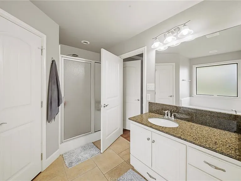 809 Emerald Dove Ave — Photo 12